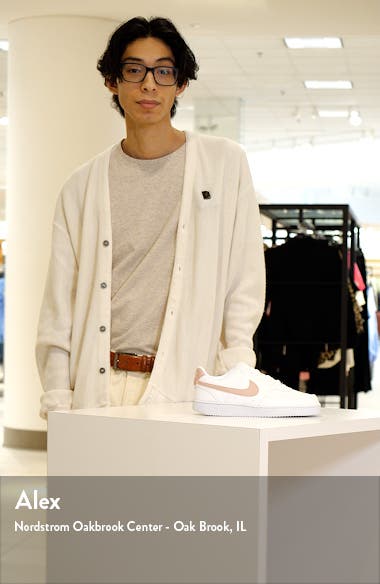 Court Vision Low Sneaker