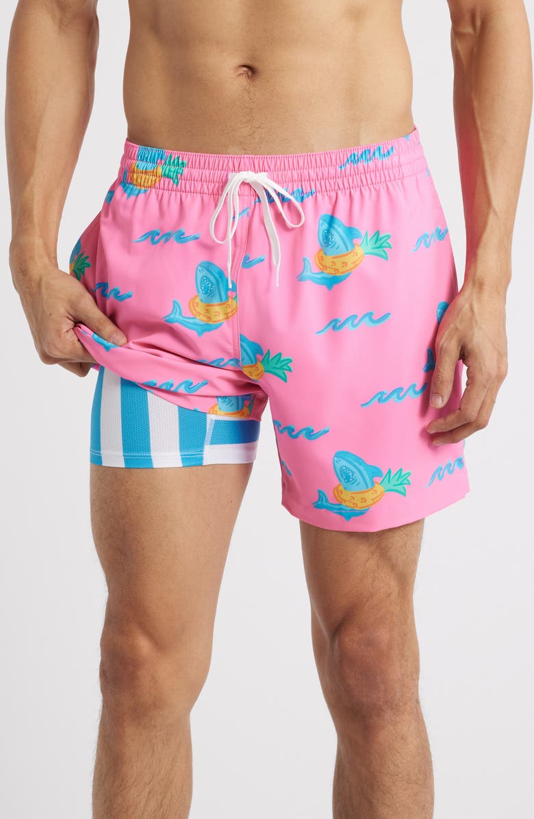 Chubbies Pineapple Floaters Classic Lined 5.5-Inch Swim Trunks, Alternate, color,