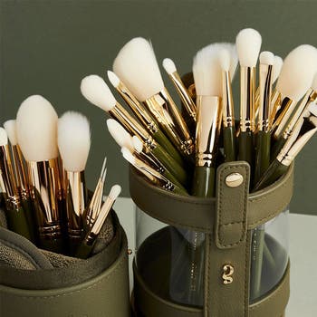 x Katie Jane Hughes 25-Piece Makeup Brush Set