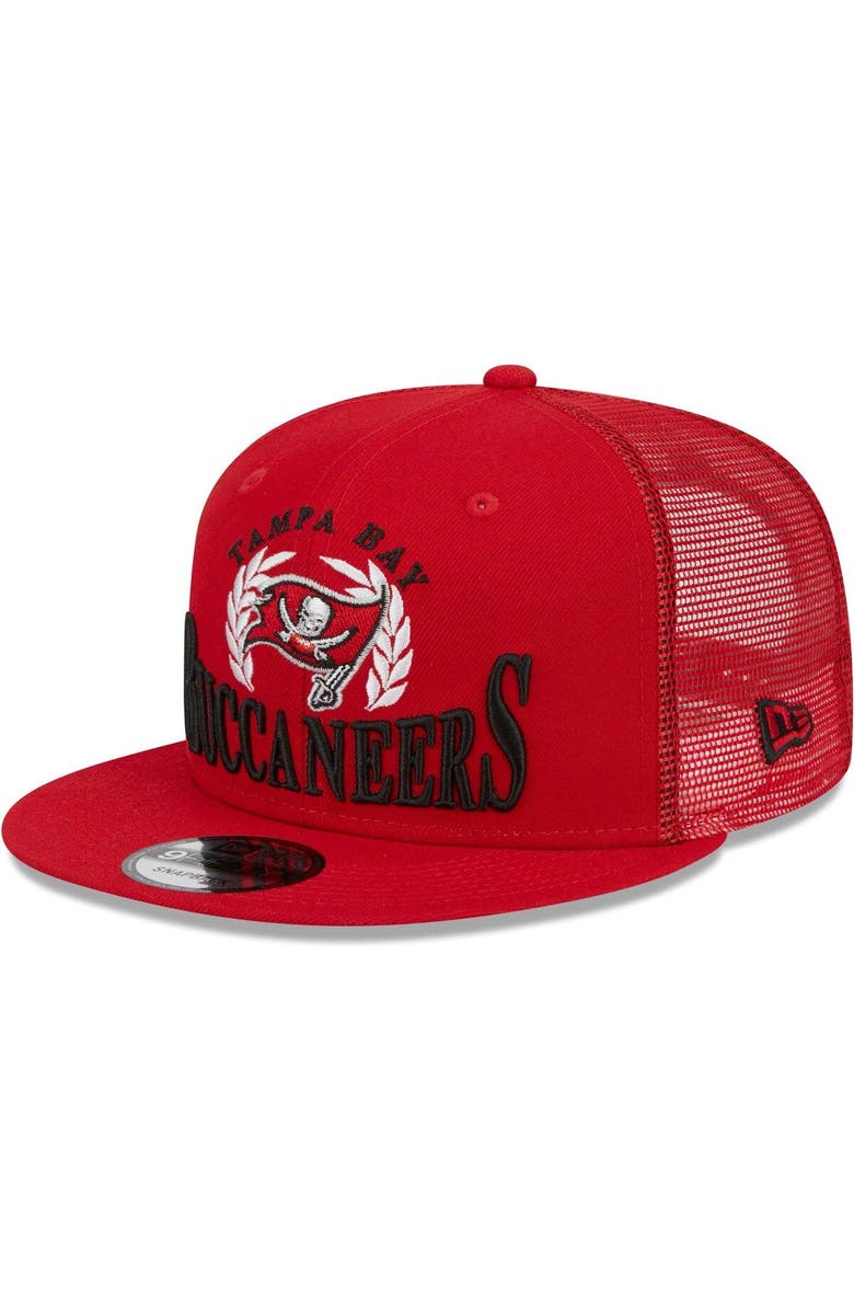 New Era Men's New Era Red Tampa Bay Buccaneers Collegiate Trucker 9FIFTY Snapback Hat, Alternate, color,