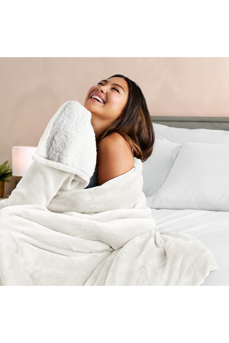 Reversible Plush Fleece Blanket, Alternate, color, Cream