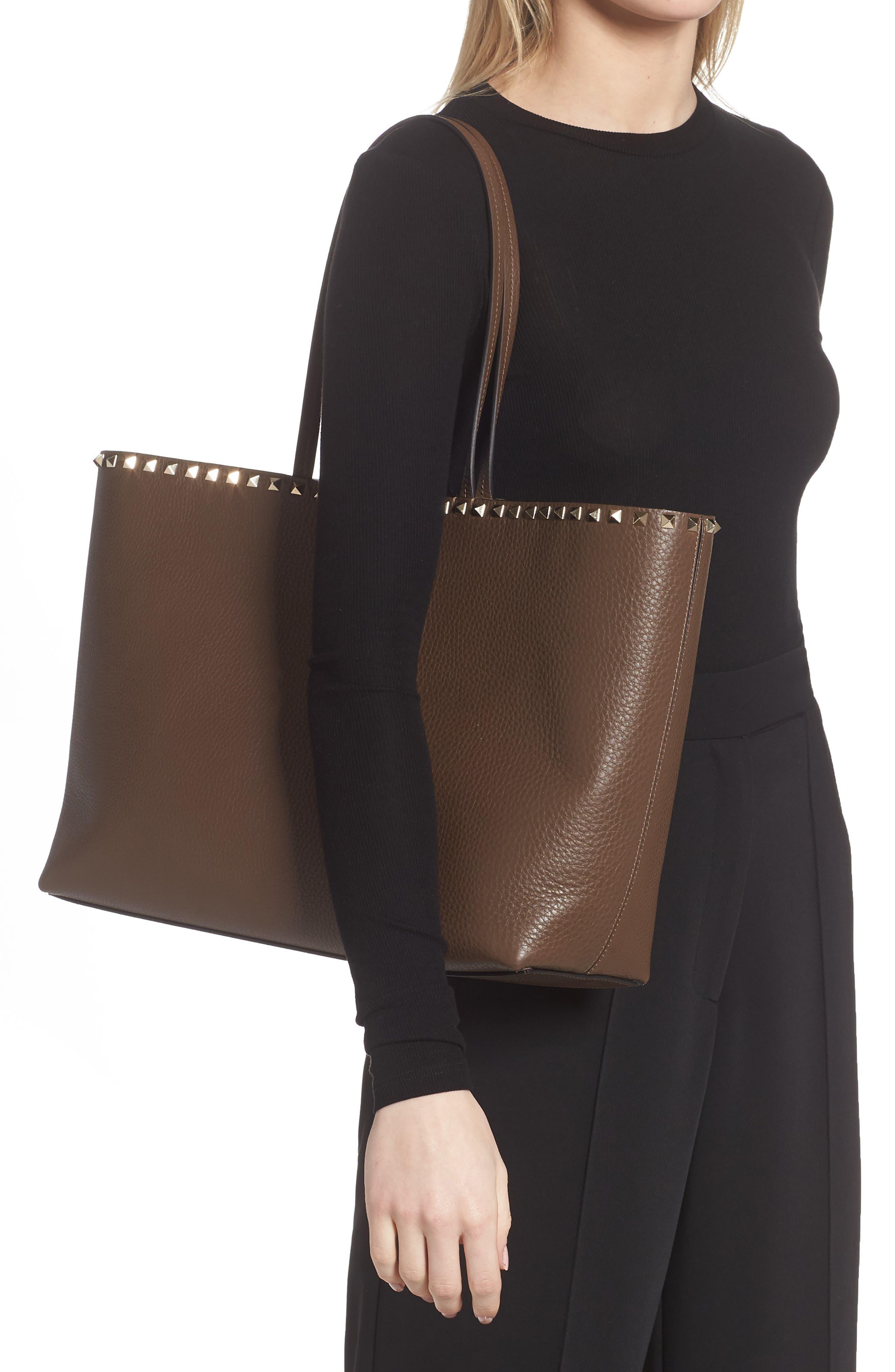  Valentino Garavani Rockstud Leather Tote, Alternate, color, 