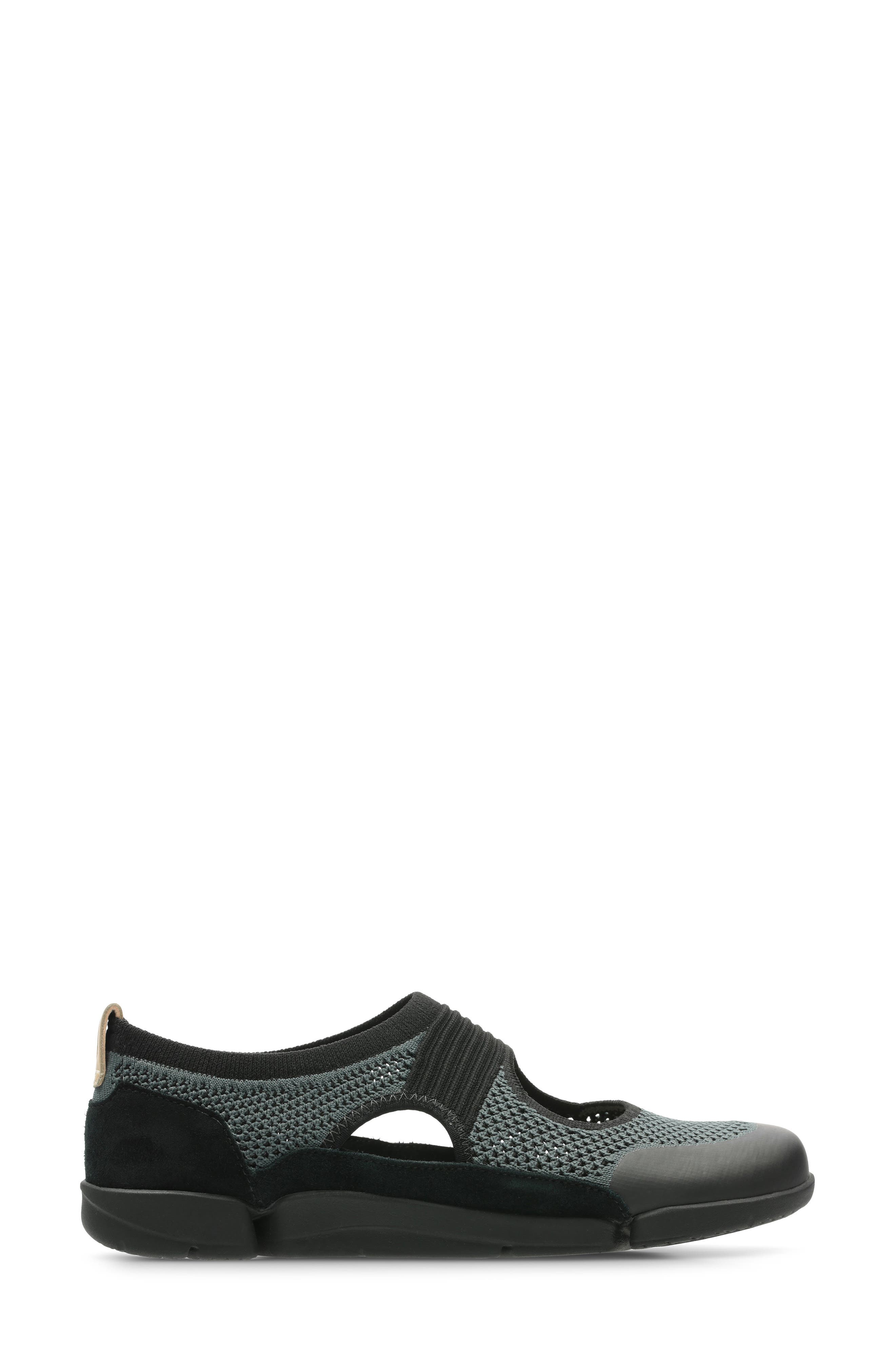 Clarks<sup>®</sup> Tri Tone Sneaker, Alternate, color, 