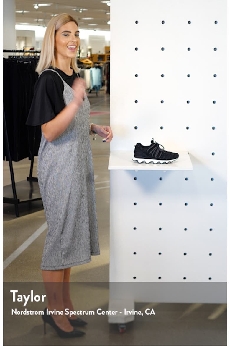 Kinetic Sneaker video