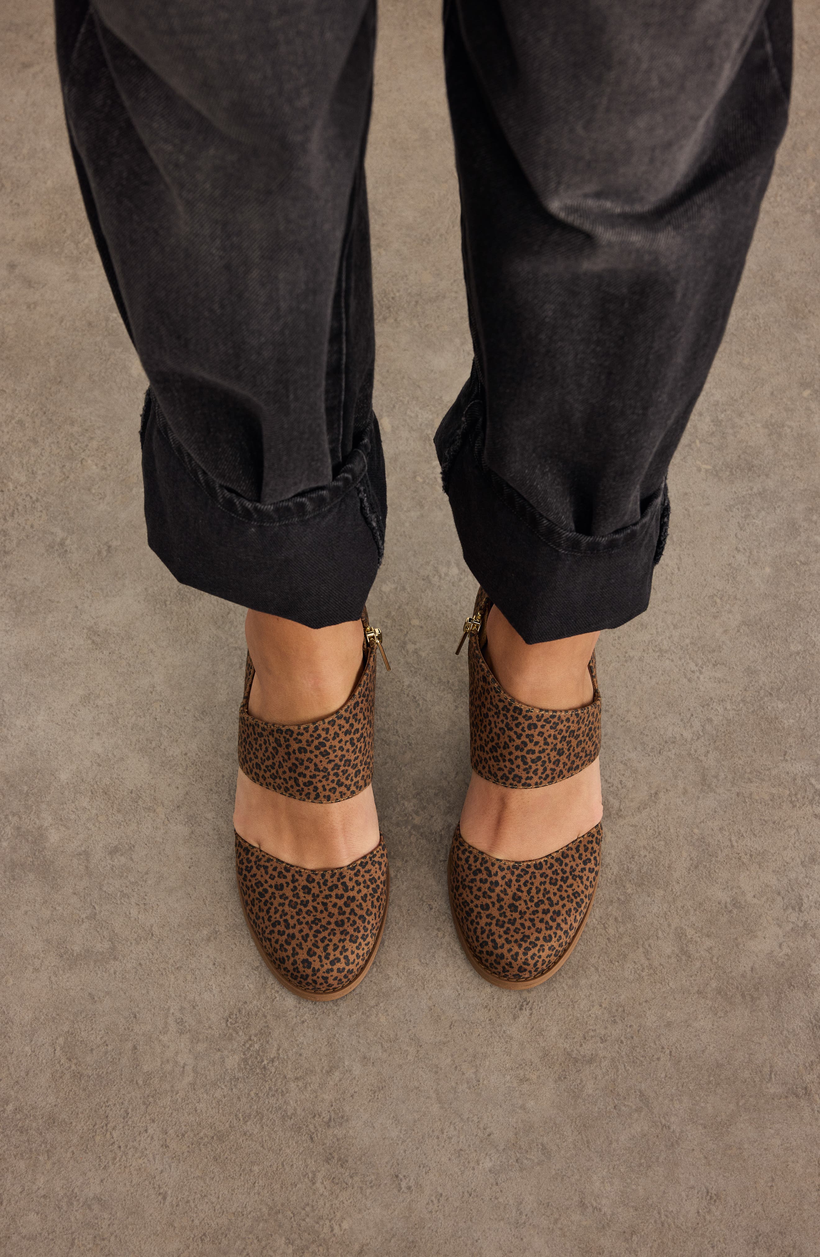 Milan Nova Block Heel Pump, Alternate, color, LIGHT/ PASTEL BROWN