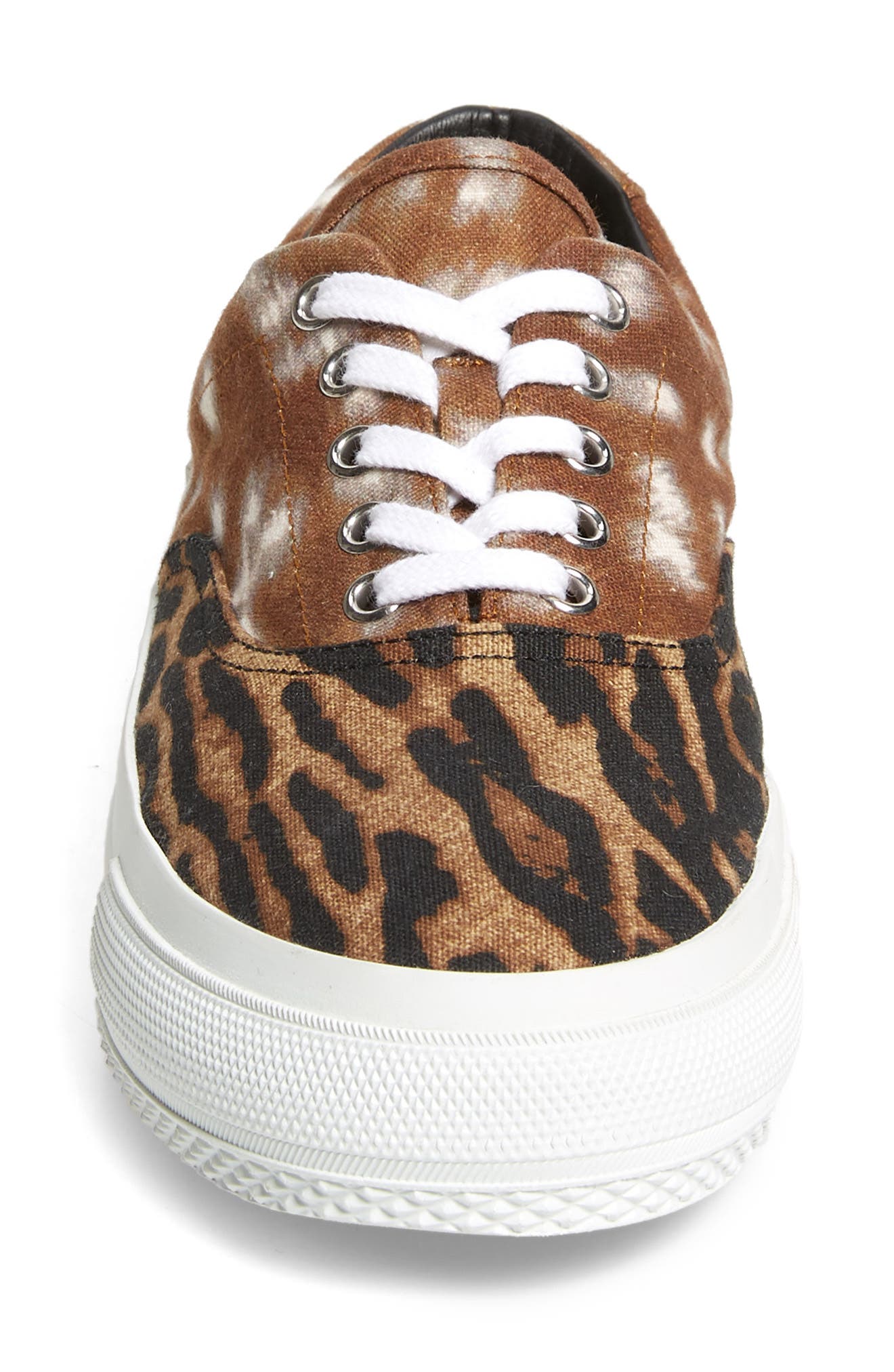 Burberry Wilson Low Top Sneaker, Alternate, color, 