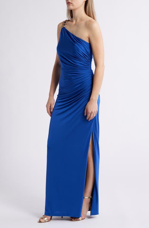 Vince Camuto Ruched Chain Detail One-shoulder Gown In Cobalt