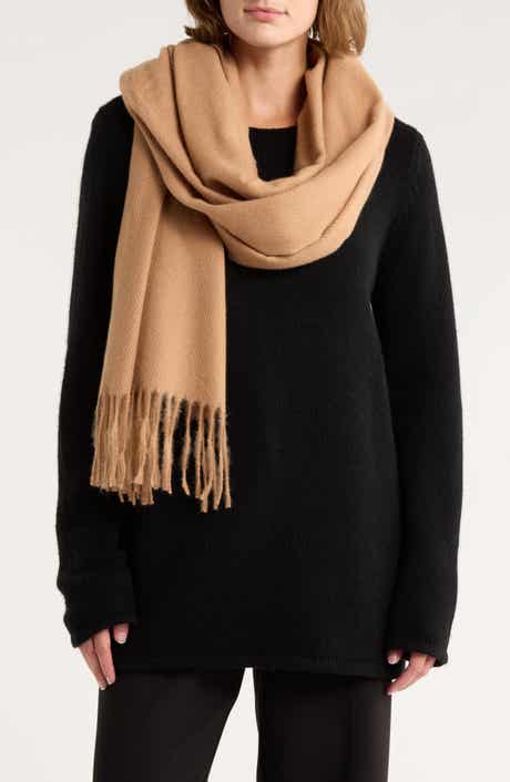 NORDSTROM RACK Herringbone Travel Wrap