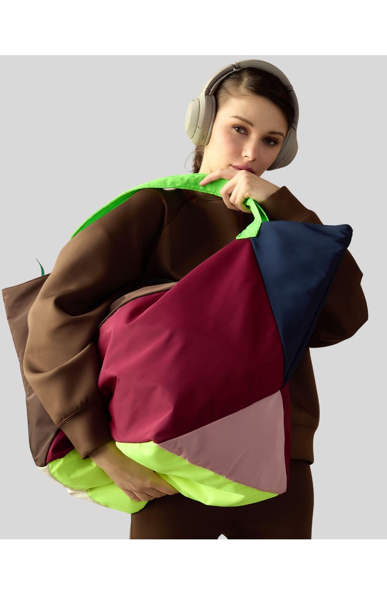 Cynthia Rowley Oversized Carryall Nylon Tote, Alternate, color,