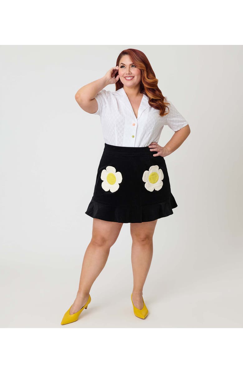 Smak Parlour Plus Size Flounce Mini Skirt, Main, color, Black W/ Daisy Pocket