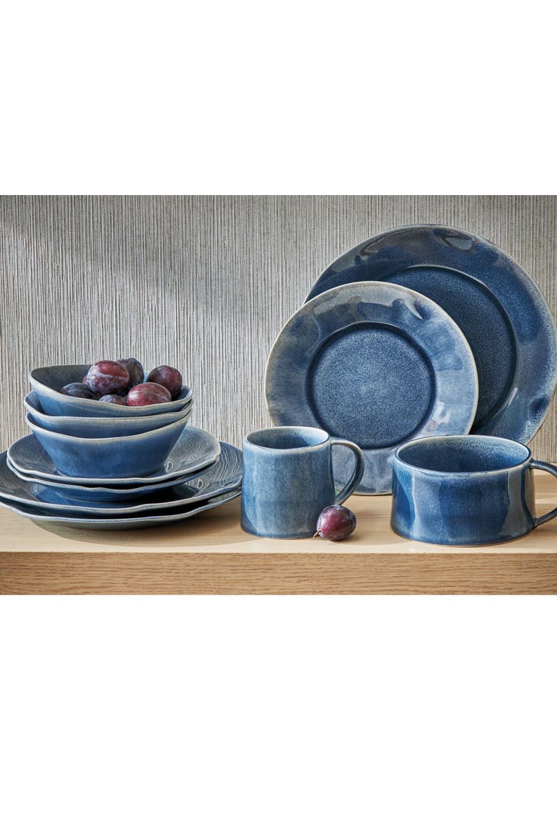 Hudson Dinner Plate Dark Blue Dark Blue Stoneware Everyday, Alternate, color, Blue