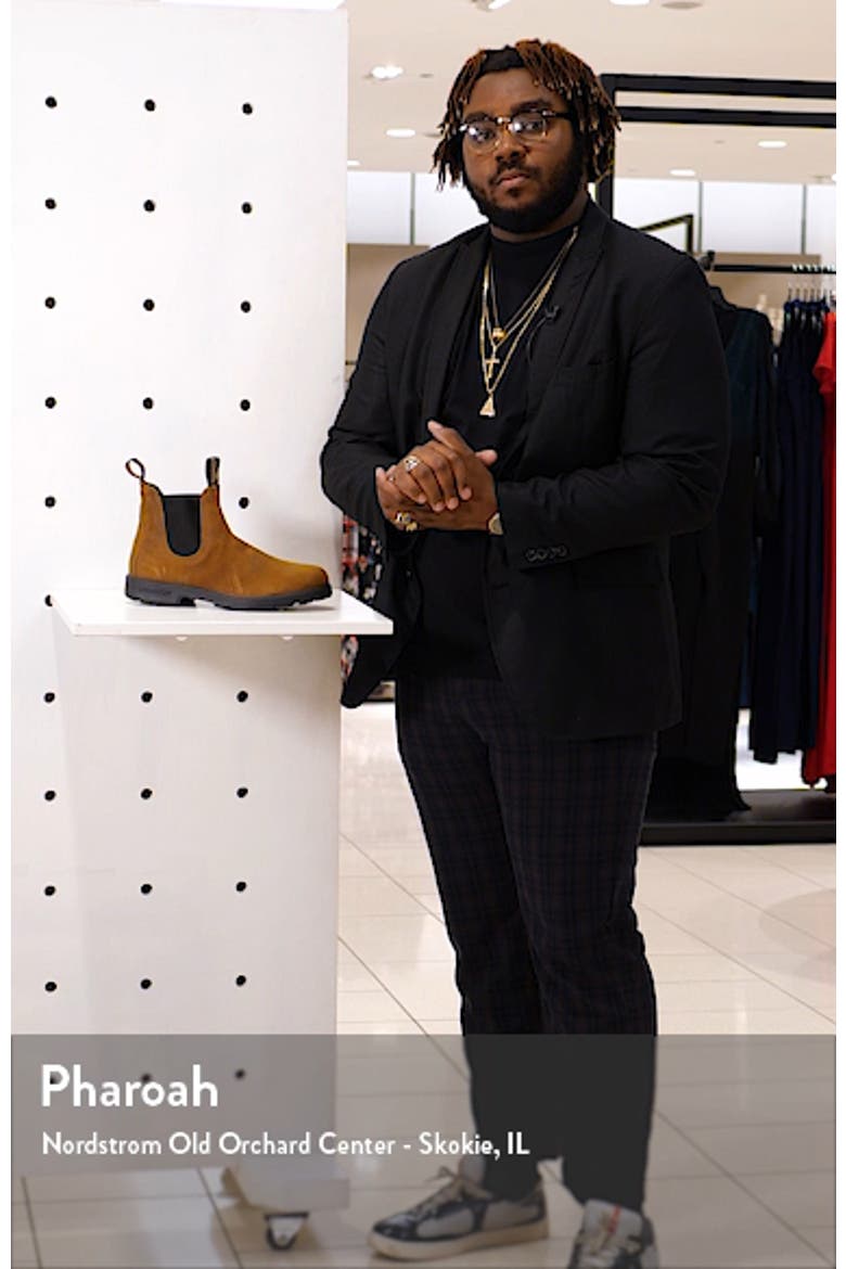 Gender Inclusive Blundstone Original Series Chelsea Boot video