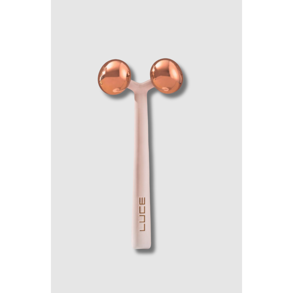 LUCE BEAUTY Sculpting and Depuffing Deluxe Face Roller in Gold  product