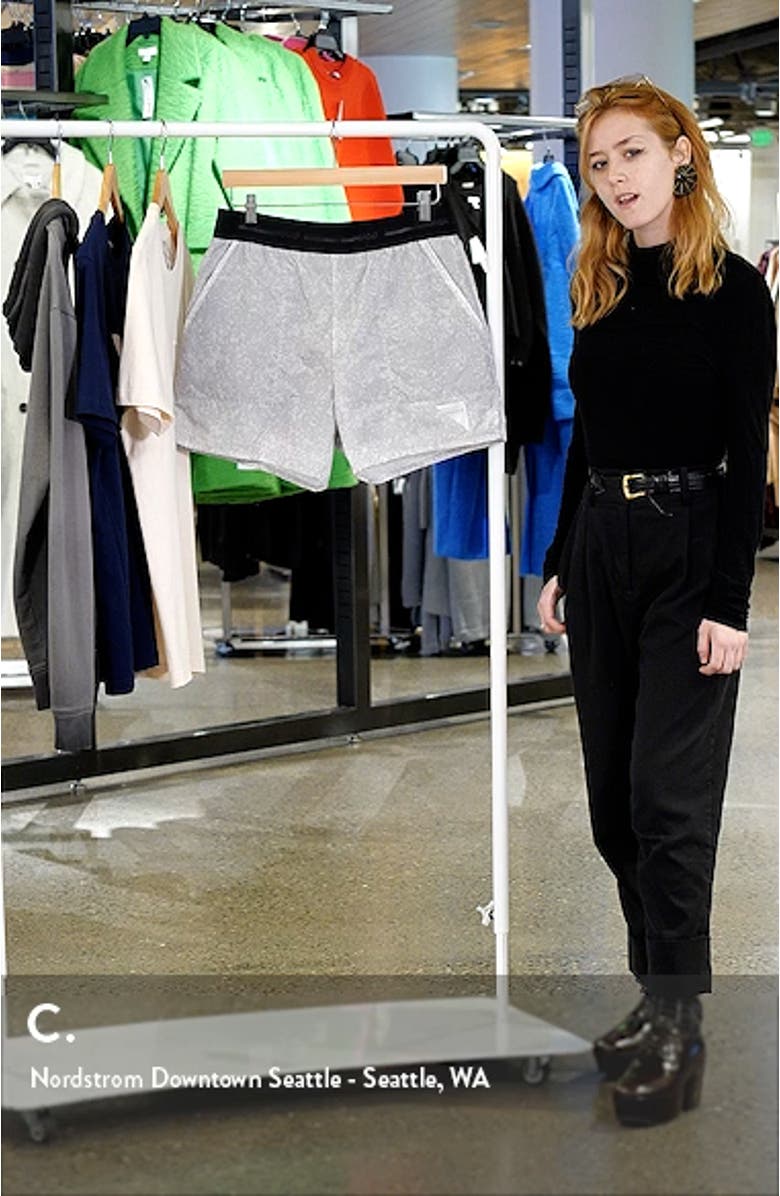 Hugo Boss Dolidorio Shorts, sales video thumbnail