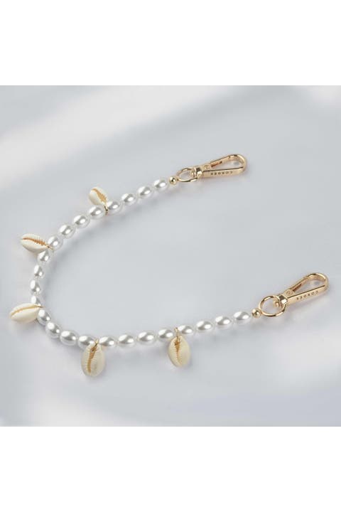 Pearl Paradise Phone Wristlet
