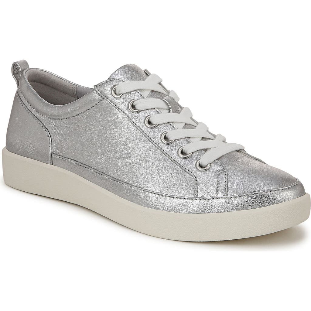 Vionic Winny Low Top Sneaker