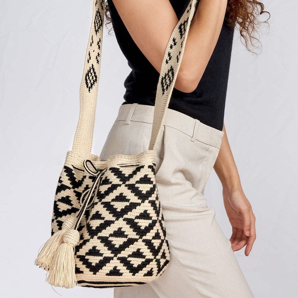 One Thread Collective Maribel Bag, Alternate, color, Black + Beige