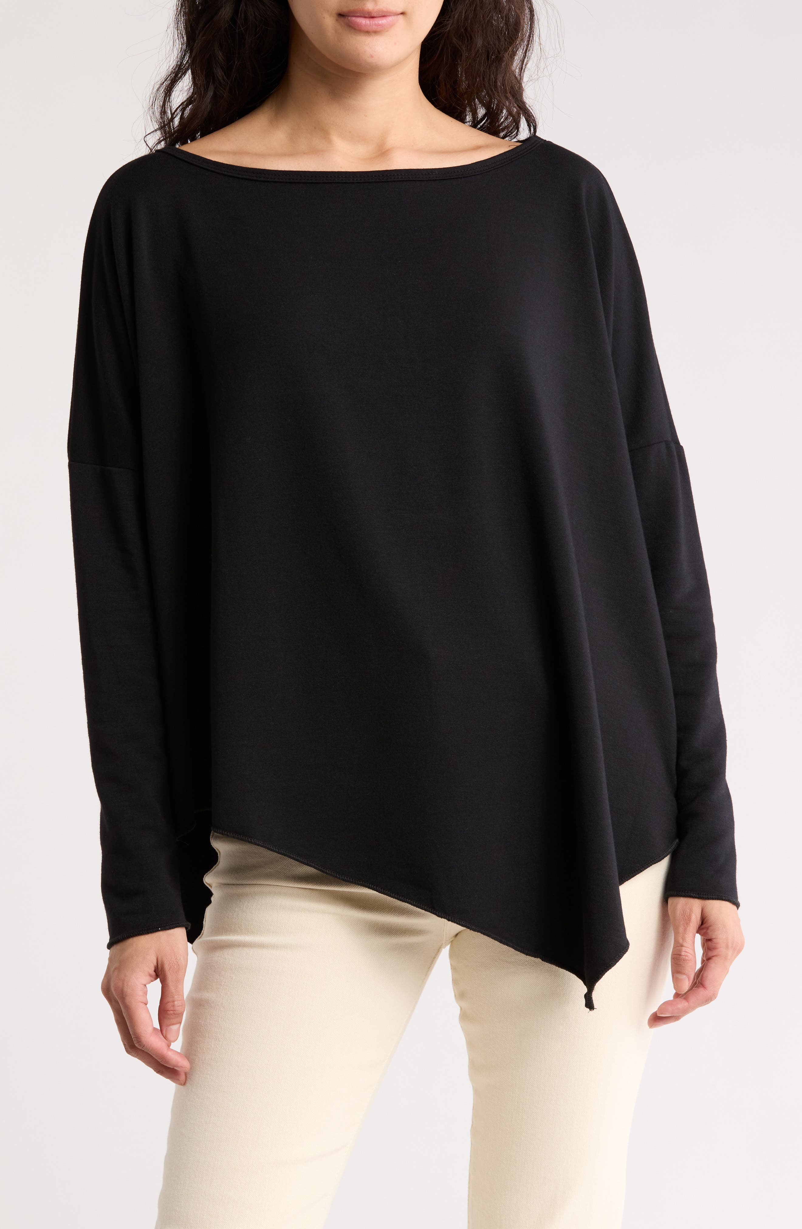 GO COUTURE Asymmetric Hem Sweater