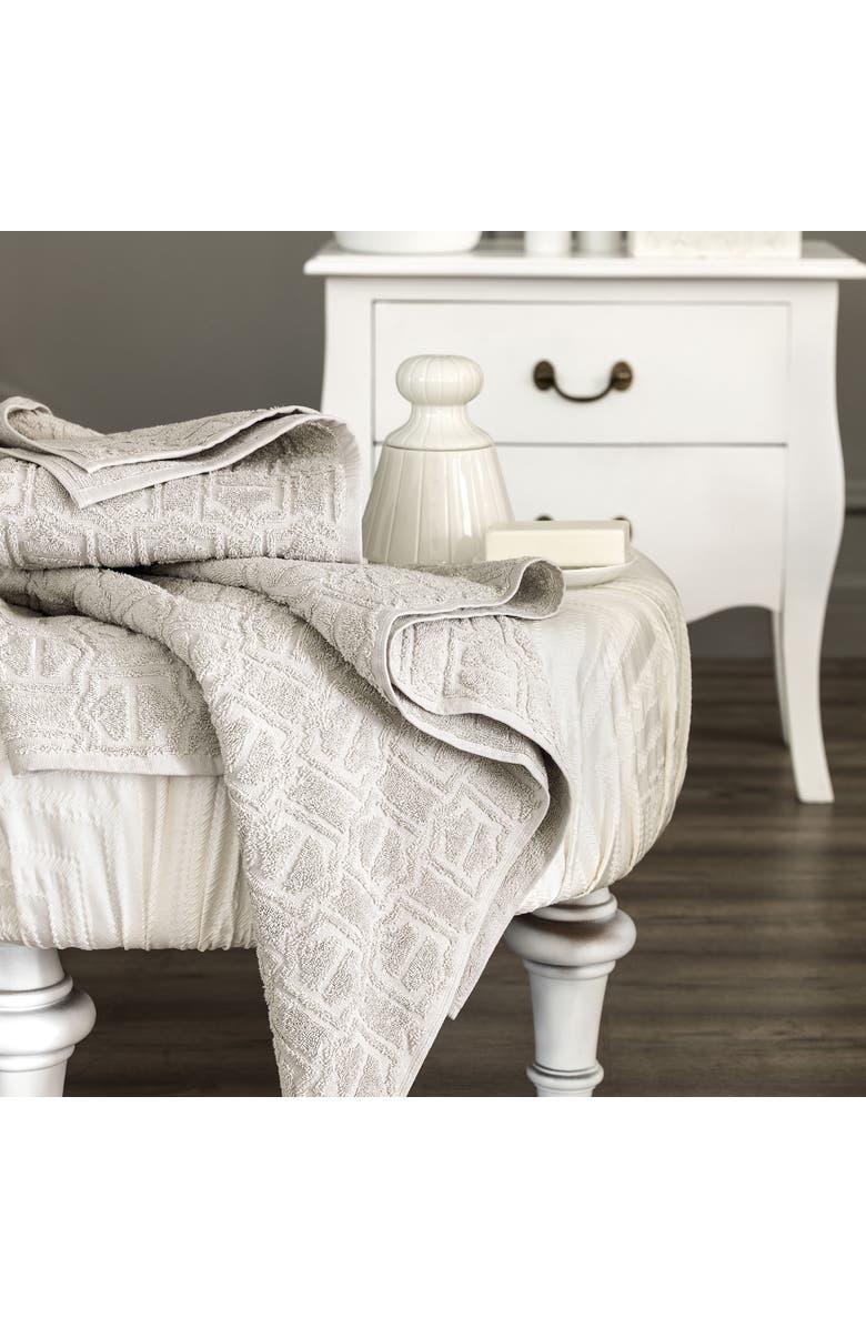 Togas Trend Towel, Alternate, color, Grey