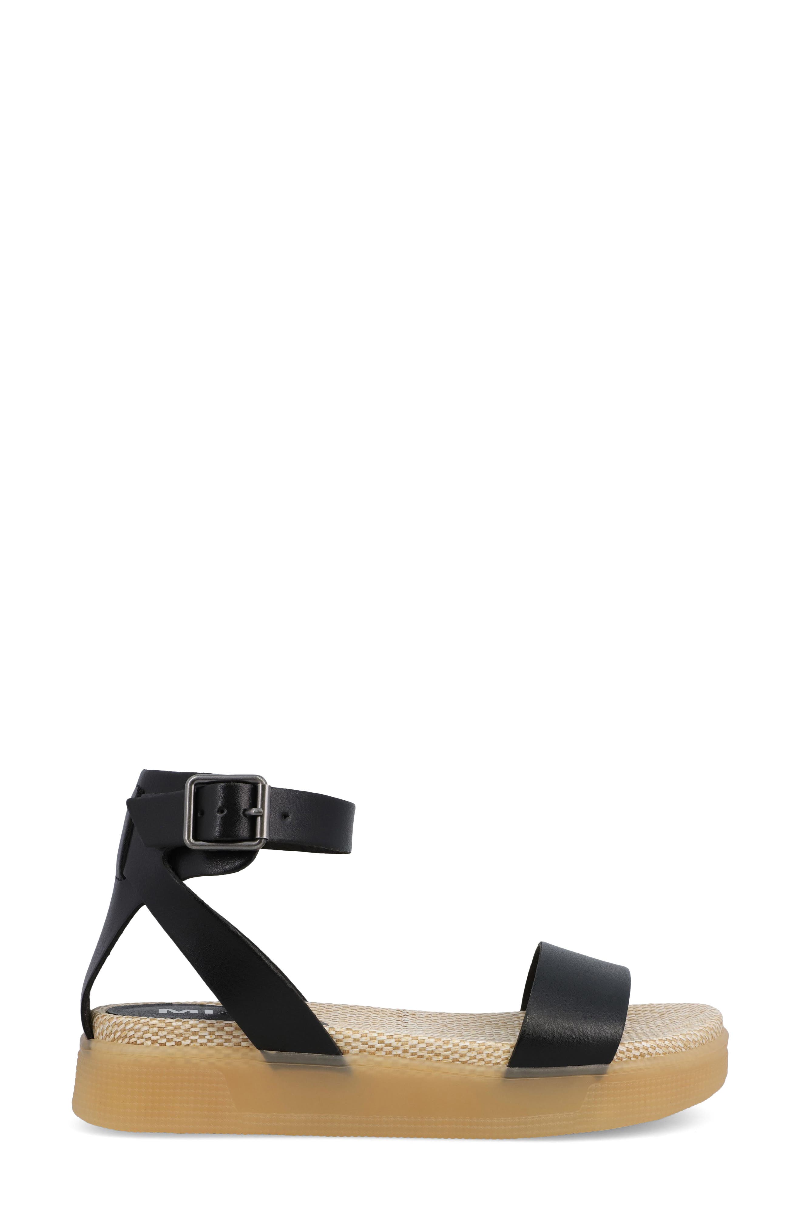 MIA Ellen Platform Sandal, Alternate, color, Black