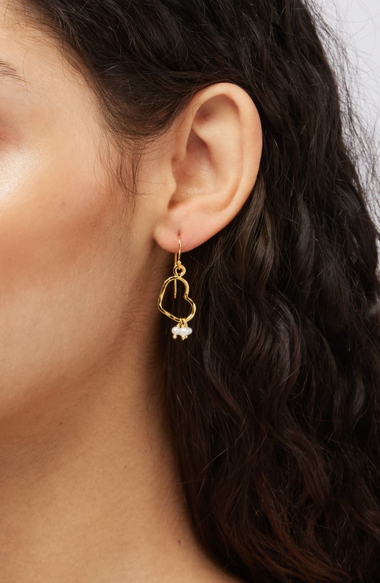 Kiara by Ki-Ele Esther Pearl Heart Drop Earrings, Alternate, color, Gold