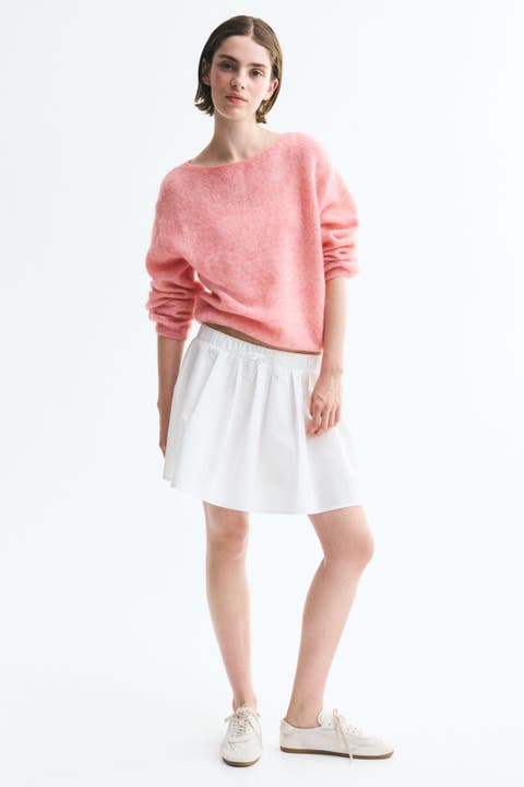 Boat-neck Fine-knit Sweater