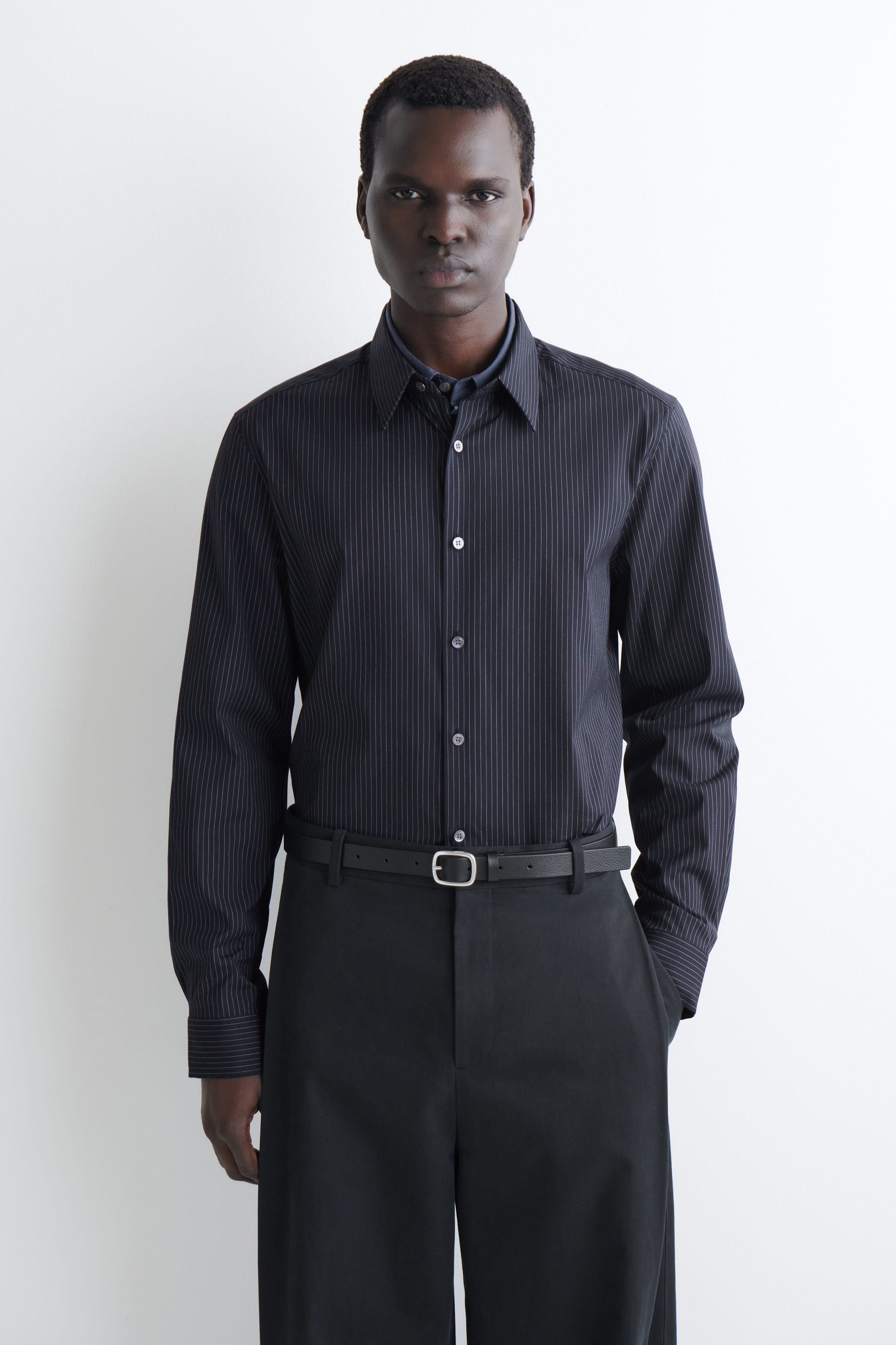 selected NAVY / PINSTRIPED