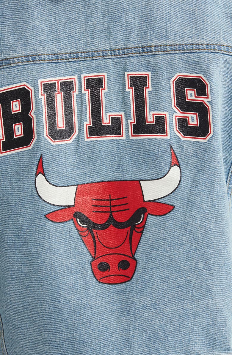 WEAR by Erin Andrews Women's WEAR by Erin Andrews Chicago Bulls Full-Snap Denim Jacket, Alternate, color, Denim