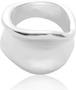 Ettika Wavy Band Ring