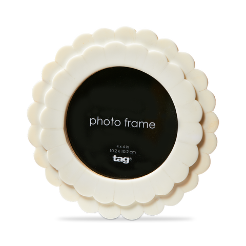 Round Scallop Photo Frame 4X4 White Resin Summer
