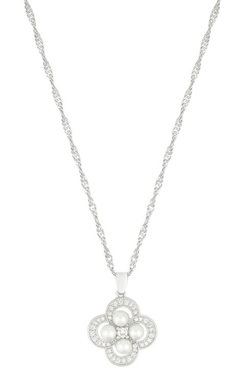 Faux Pearl Clover Pendant Necklace