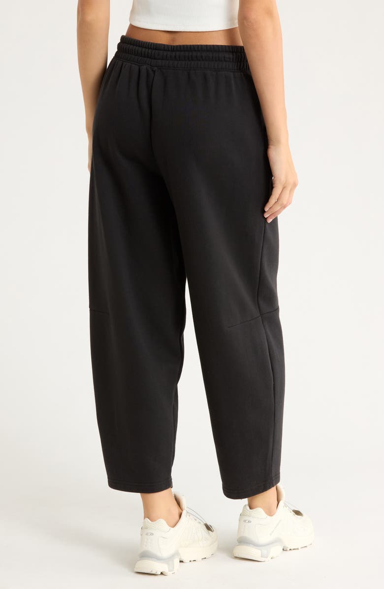 YOGALICIOUS Baby Wash Fleece Barrel Sweatpants, Alternate, color, Black