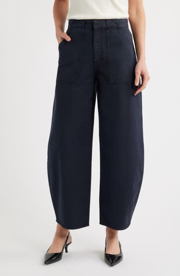 Frame The Barrel Ankle Pants In Blue