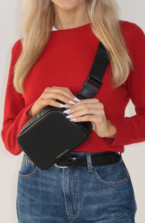 Modern Picnic The Fanny Pack In Black