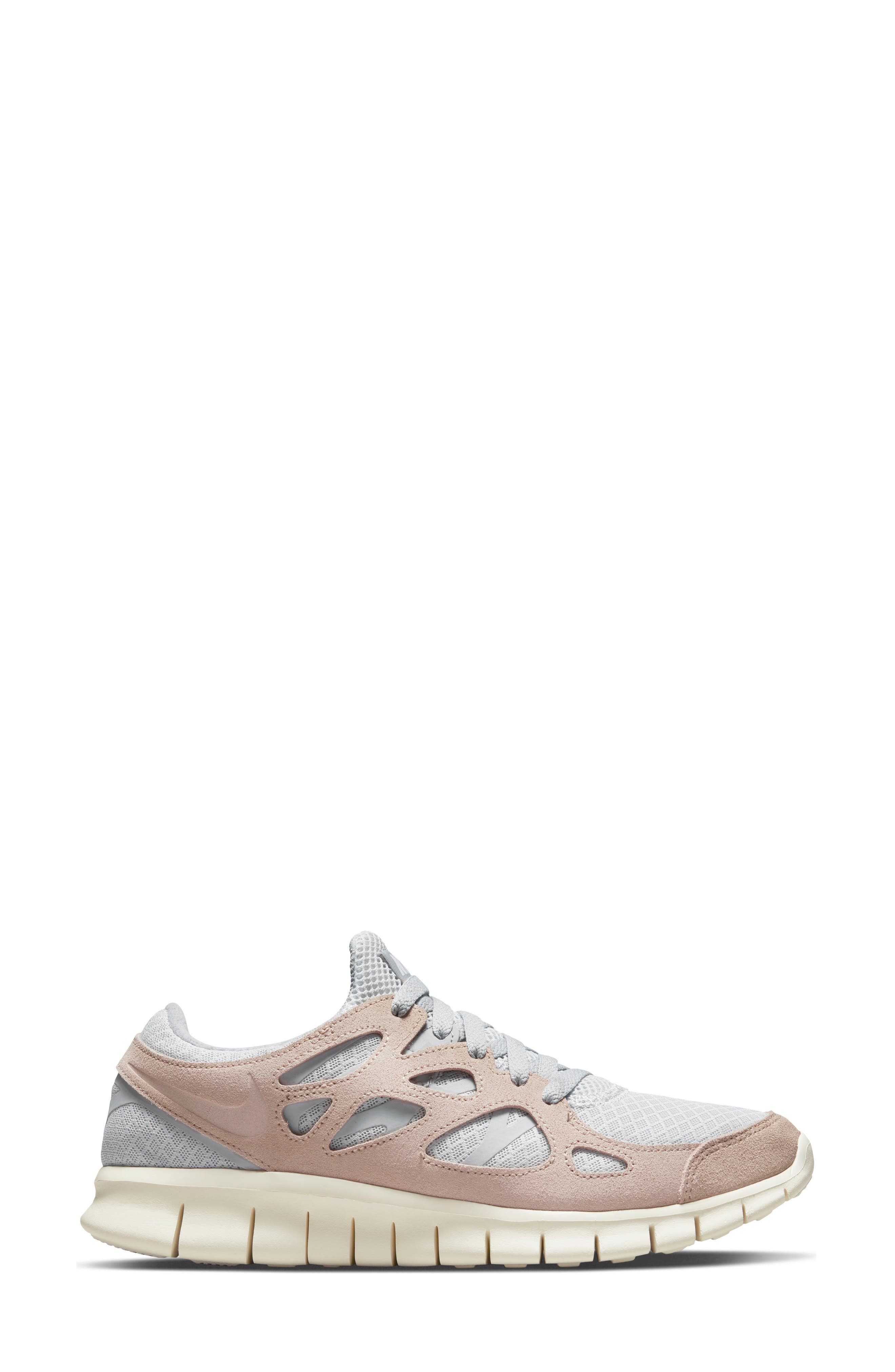 Free Run 2 Sneaker, Alternate, color, PURE PLATINUM/ FOSSIL STONE