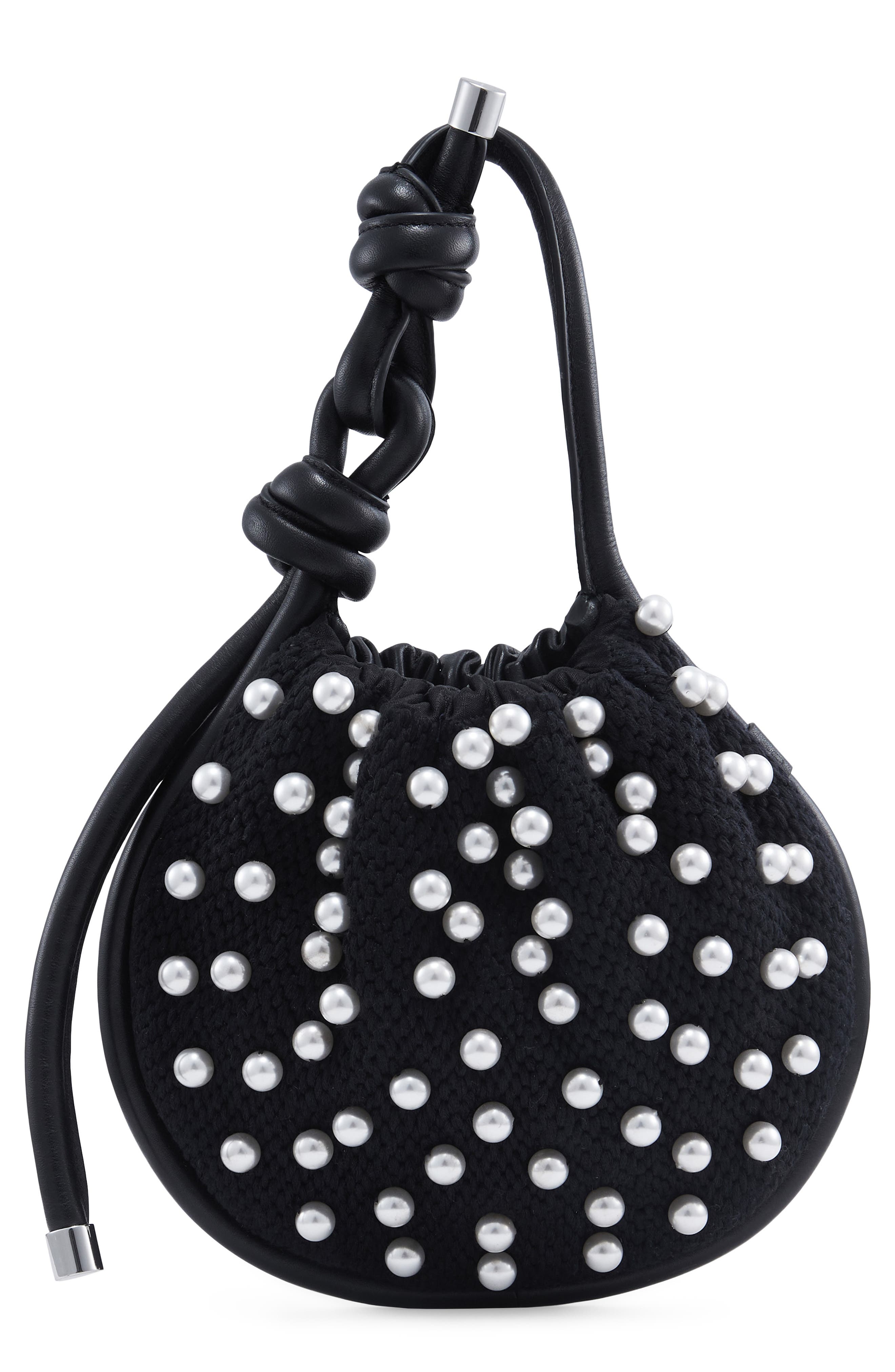BLACK PEARLS