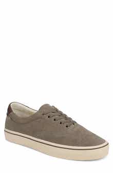 Seaside Low Top Sneaker