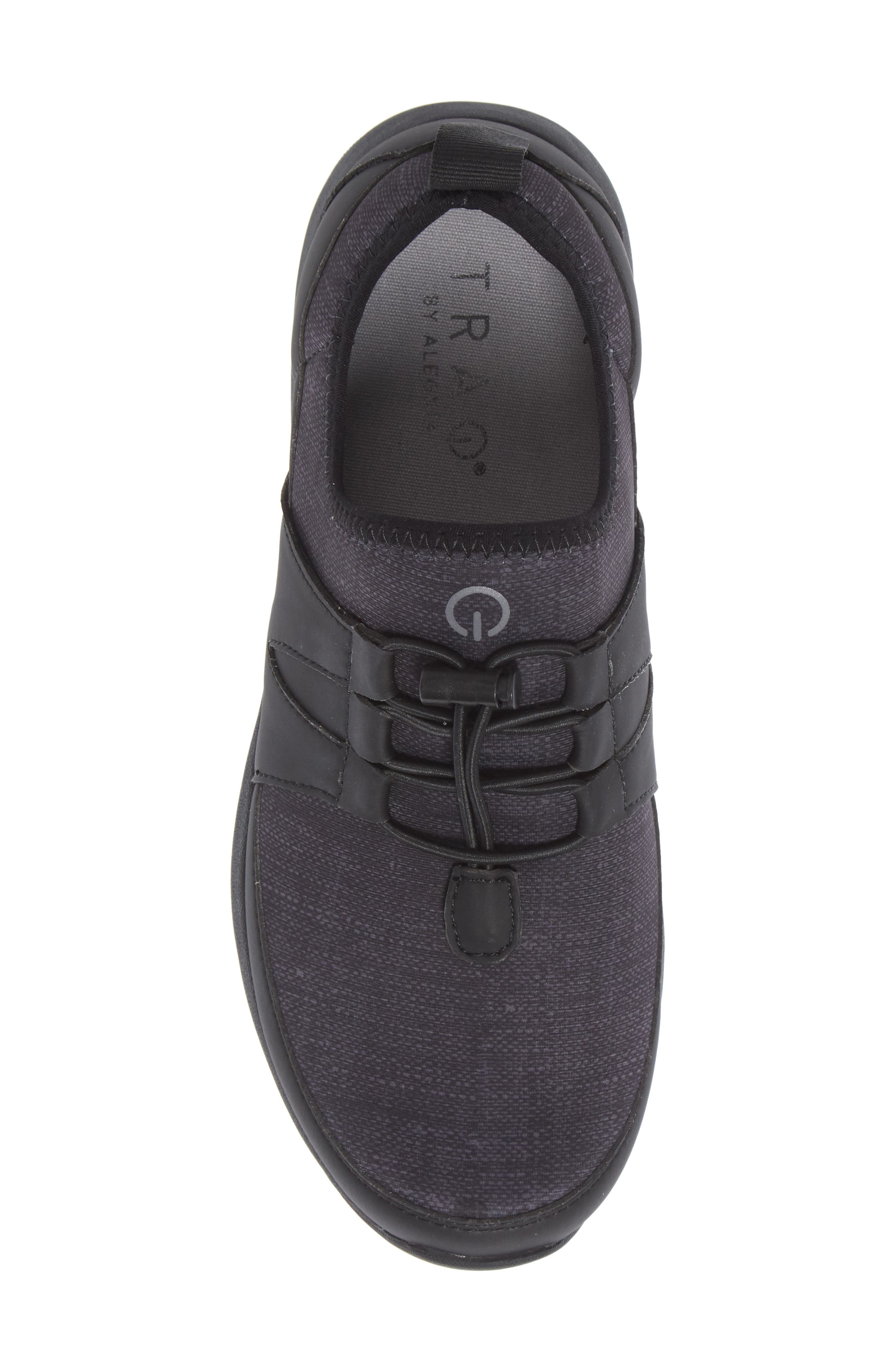TRAQ by Alegria Cynch Knit Sneaker, Alternate, color, 