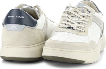 13781 Low Top Sneaker