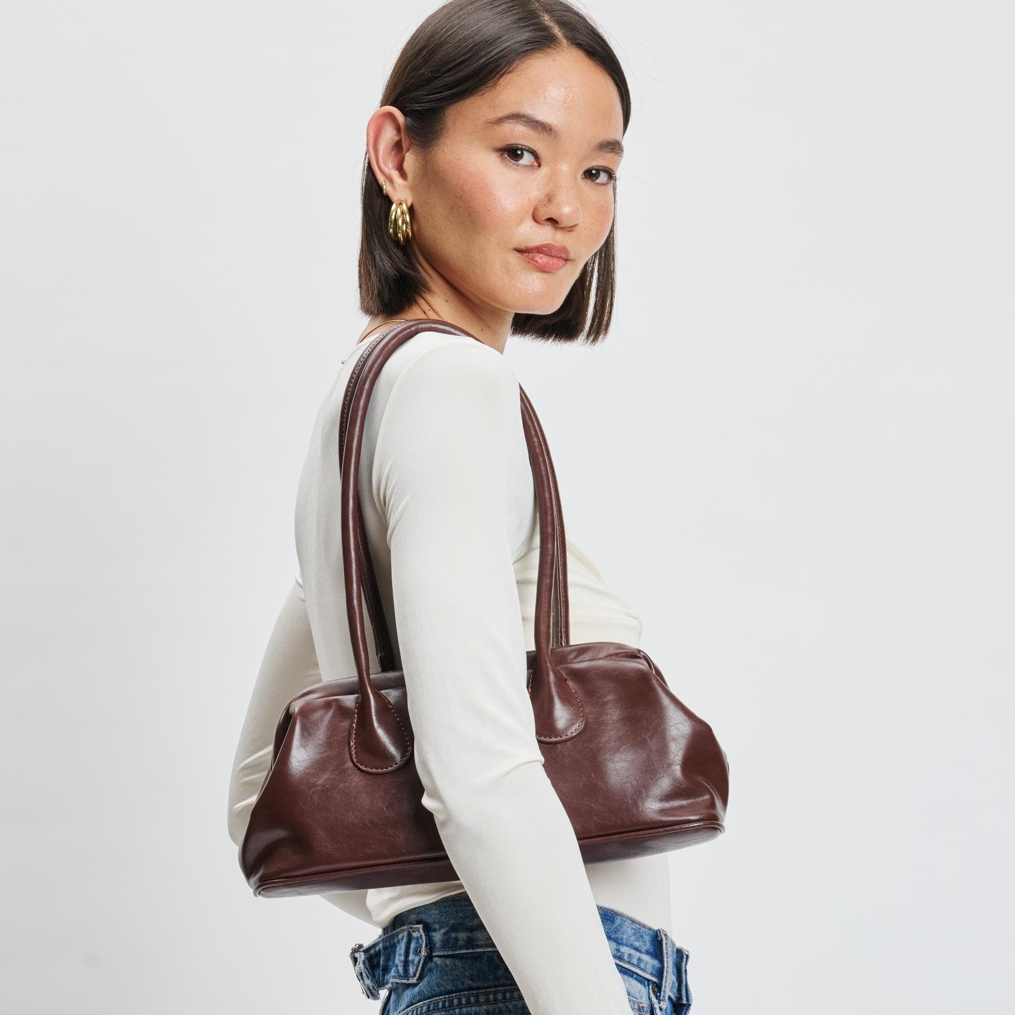 Ninna Shoulder Bag, Alternate, color, Chocolate