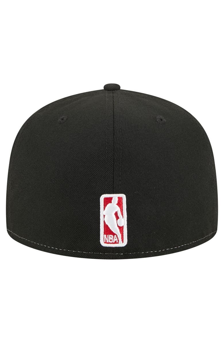 New Era Men's New Era White/Black Chicago Bulls Repeat 59Fifty Fitted Hat, Alternate, color, White