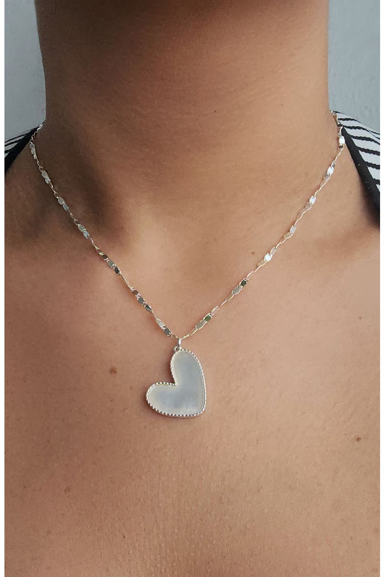 Mother-of-Pearl Heart Pendant Necklace, Alternate, color, WHITE