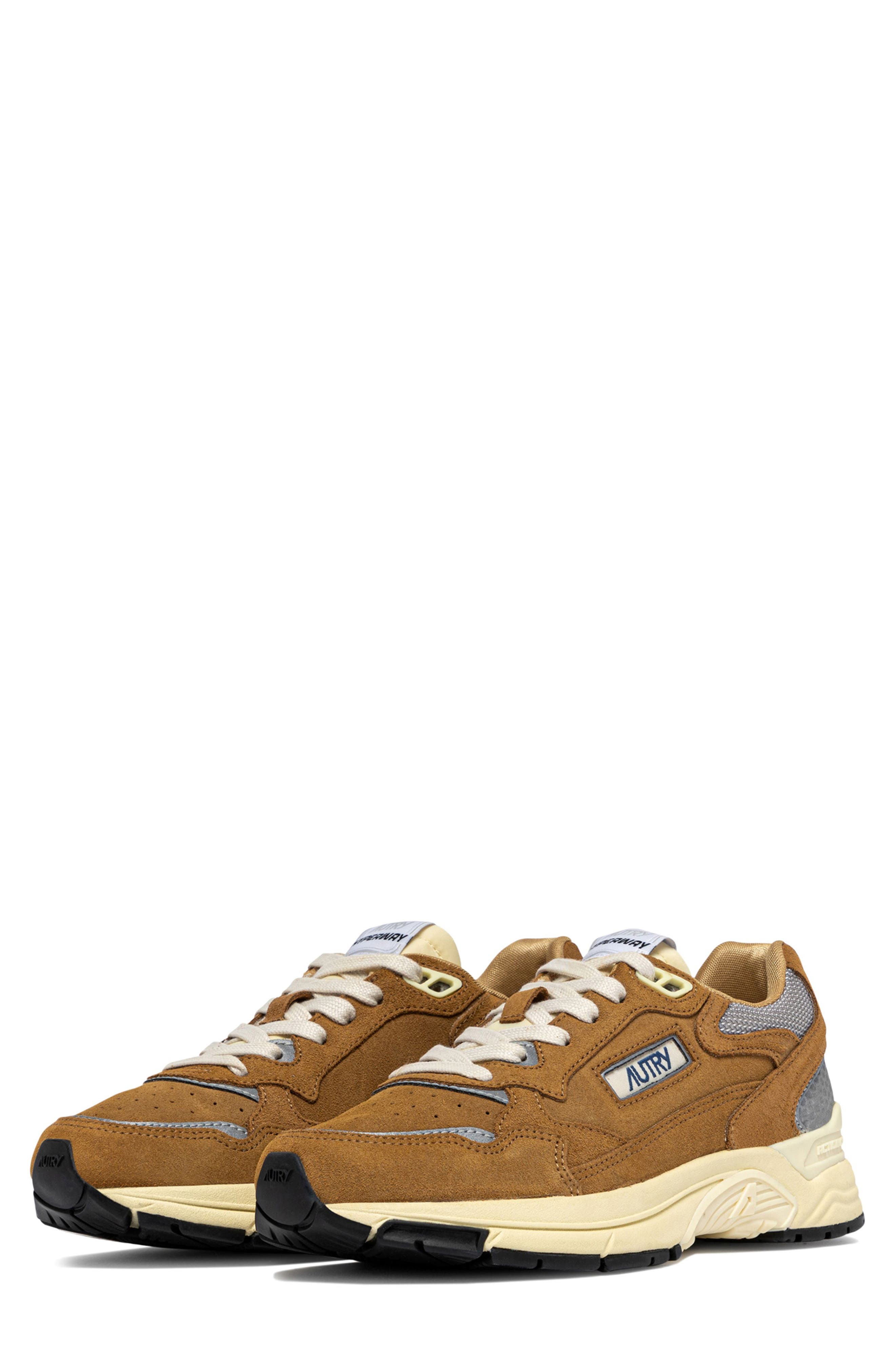 AUTRY Hyperway Low Sneaker, Main, color, Cigar/ Silver