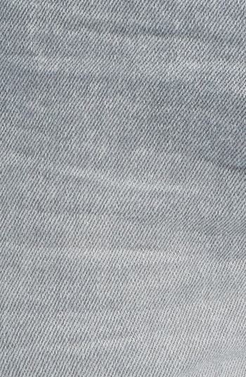 P005 Alloy Studs Slim Straight Jeans