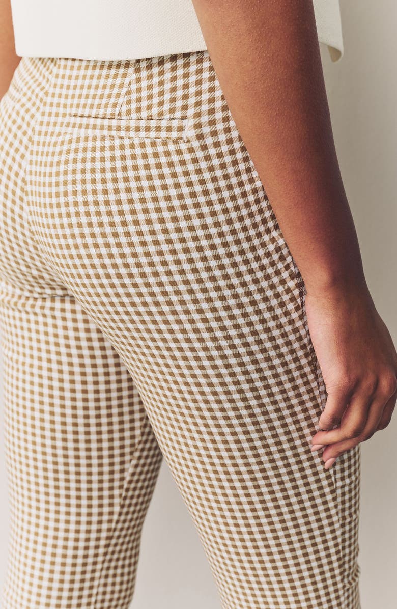 NEXT Pull-On Capri Pants, Alternate, color, Neutral