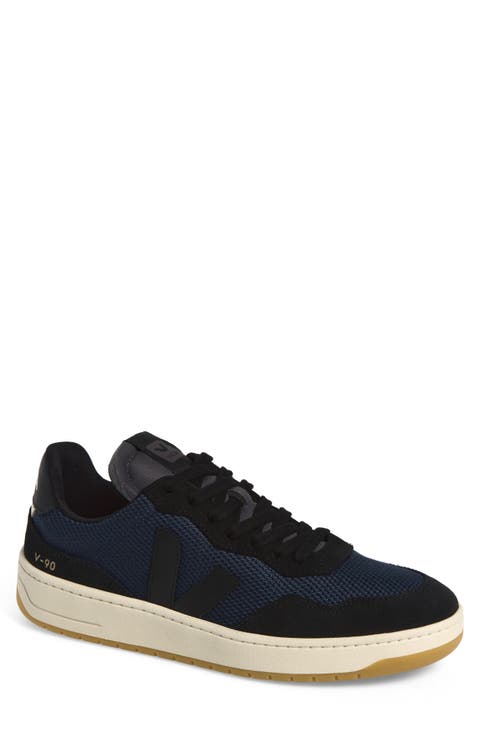 V-90 Sneaker