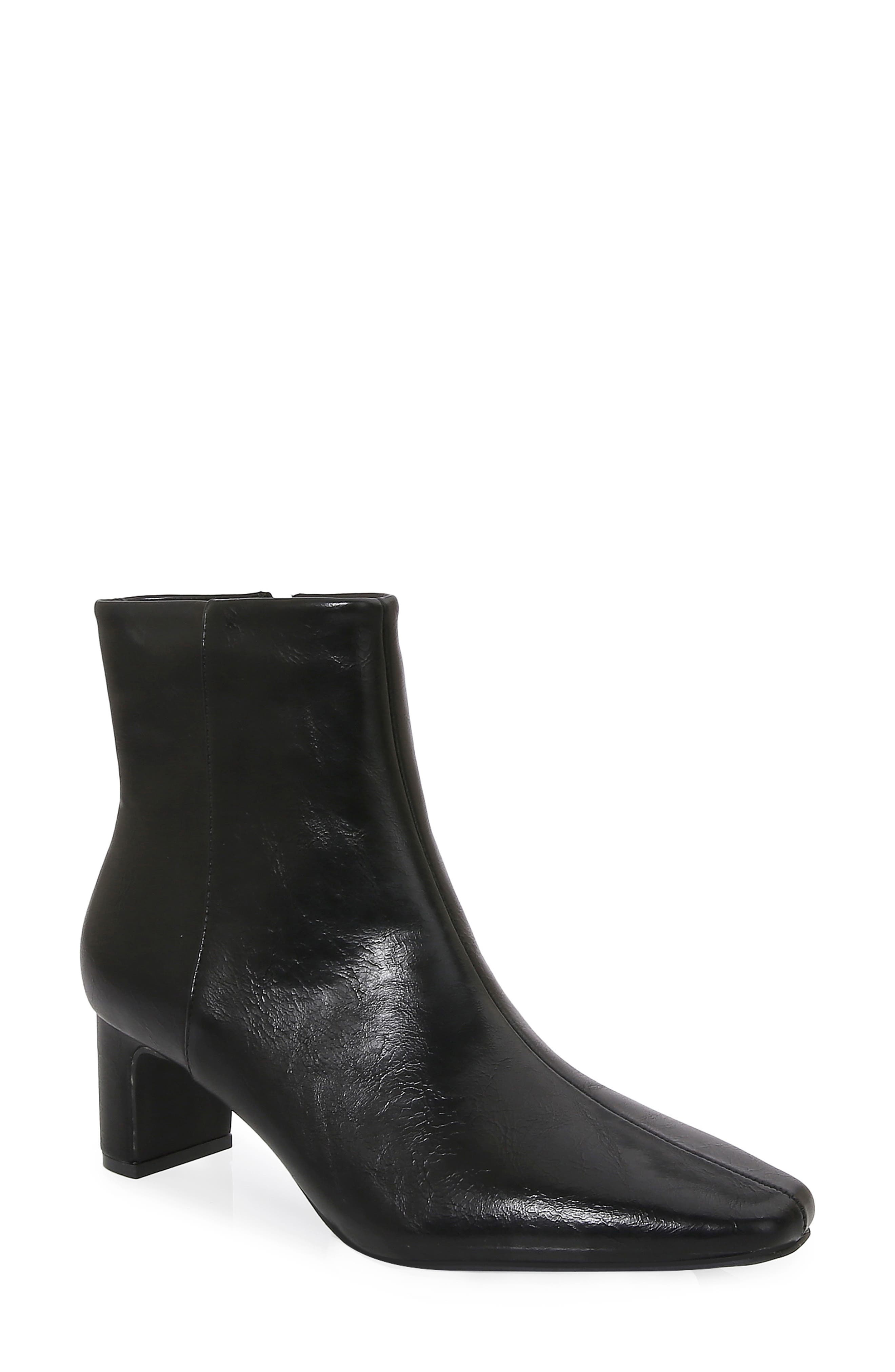 BERNESS Crinkle Textured Bootie