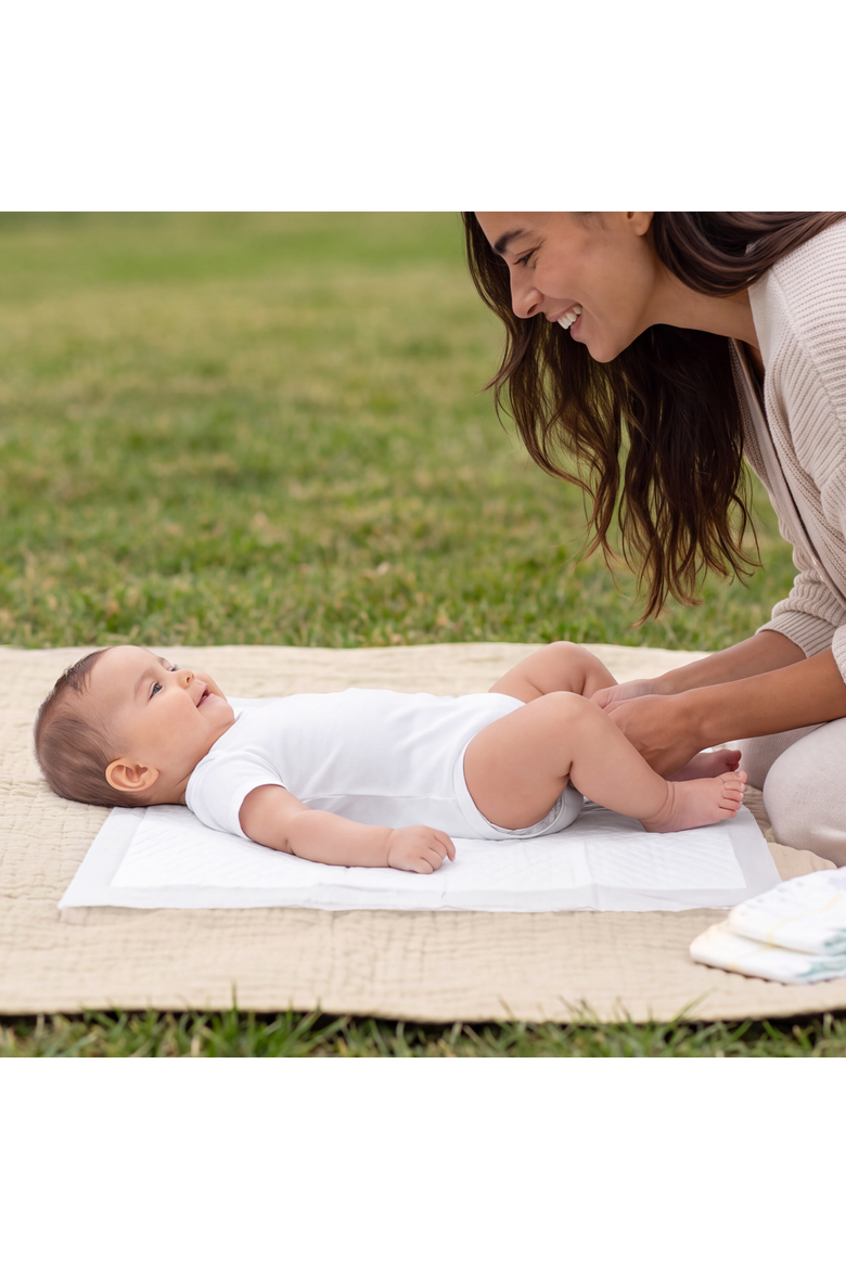Baby Changing Pad Liners, Medium, Alternate, color, 50 Pack
