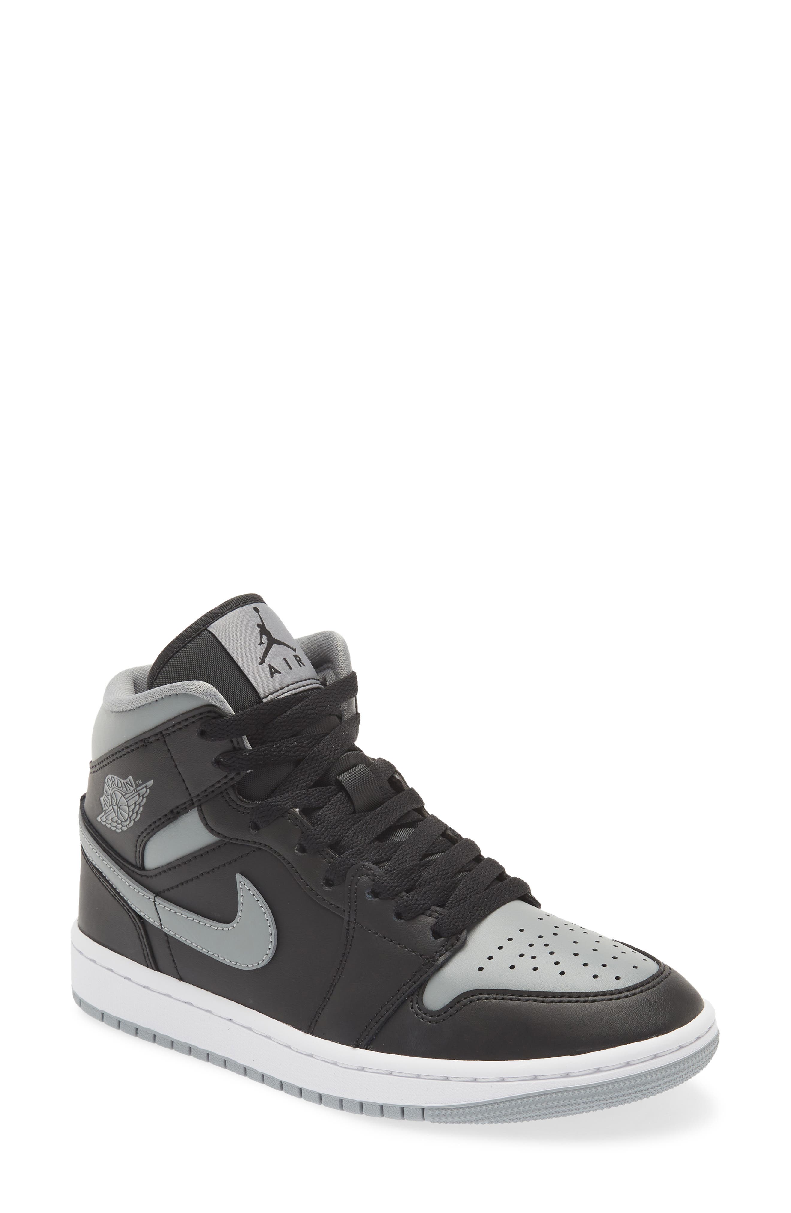 Jordan Air Jordan 1 Mid Sneaker, Main, color, 