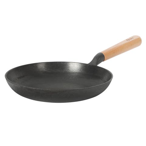 Platinum Flintfield Pre-Seasoned Cast Iron Skillet with Wood Handle
